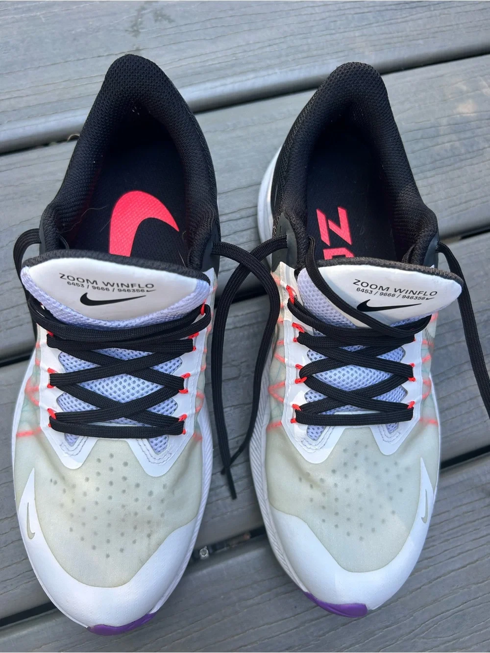 NIKE ZOOM WINFLO air zoom running shoe never worn excellent condition